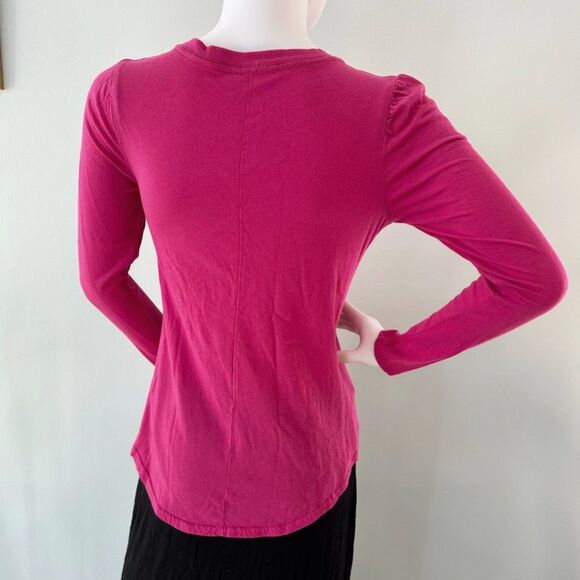 Hello Kitty Gold Glitter Rhinestone Bow Long Sleeve Graphic Tee Shirt size JR XS - Picture 2 of 6